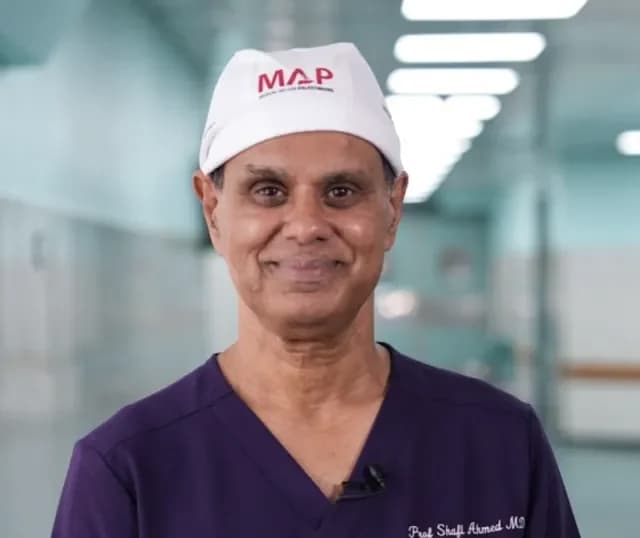 Shafi Ahmed 医生肖像